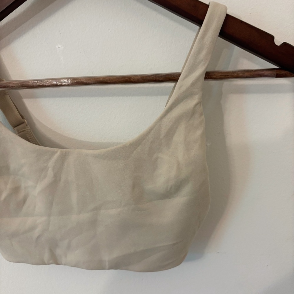Lululemon In Alignment Straight-Strap Bra *Light Support C/D Cup - Picture 2 of 6
